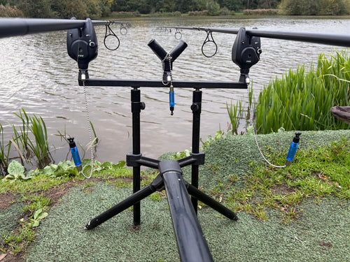 Blue Carp Fishing Bobbins / Bite Indicators - Set of 3 - Stainless Chain Hangers
